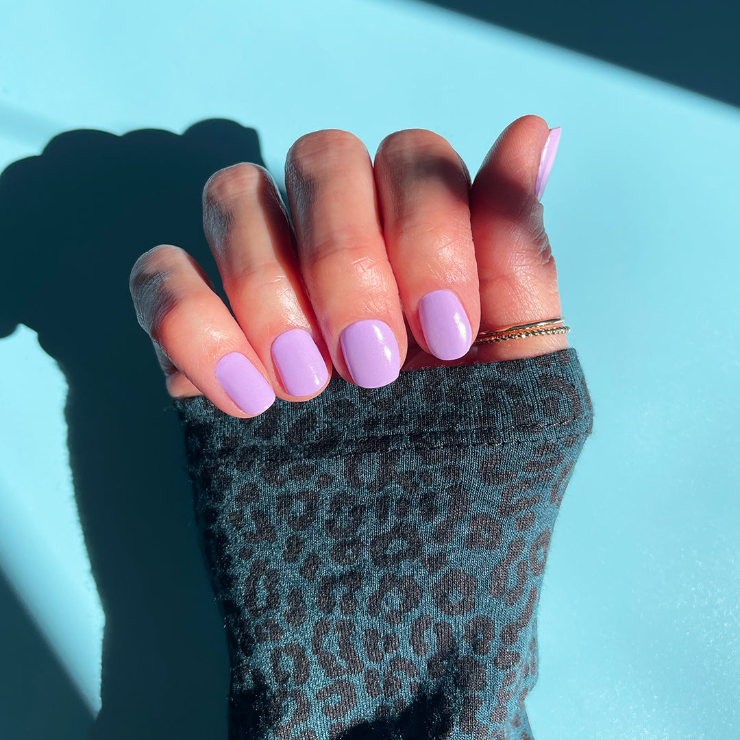 SELFIE NAILS COLOUR MAUVE